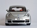 1:18 Auto Art Volkswagen Beetle RSI 2001 Silver Reflex. Uploaded by Ricardo